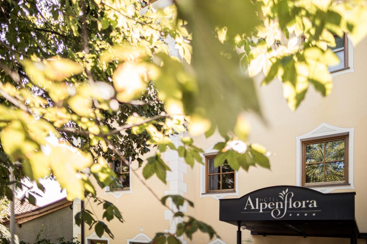 Hotel Alpenflora Castelrotto Exterior photo